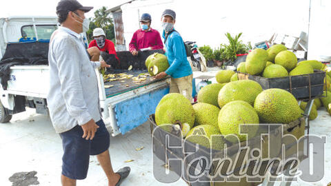 Mít Thái tăng giá 