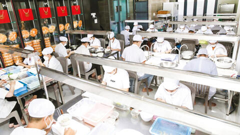 Bùng nổ nghề nuôi chim yến ở ĐBSCL 