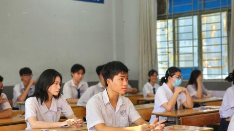 Phụ huynh "mất ăn, mất ngủ" chọn ngành cho con