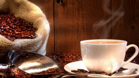 Vì sao giá cà phê tăng kỷ lục trước vụ thu hoạch?