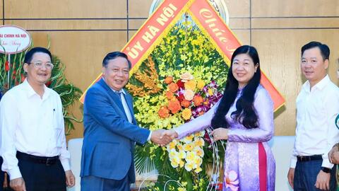 Phát huy tinh thần đoàn kết, tạo nên các dấu mốc phát triển mới