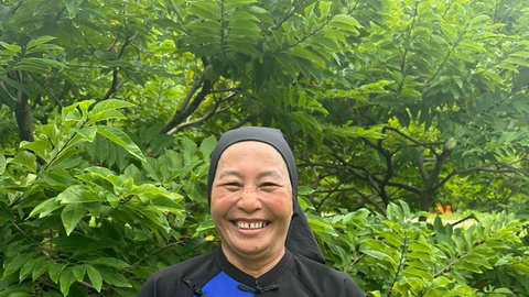 Tuổi tác không phải giới hạn: Hành trình ‘lên sàn’ của cô Thơ xứ Lạng