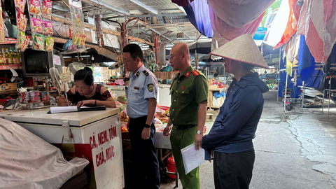 Tuyên Quang xử lý 73 vụ hàng giả, buôn lậu, gian lận thương mại