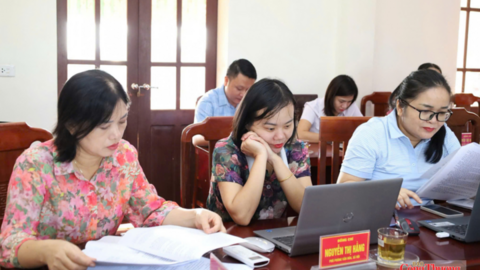 Nghệ An: Công chức xã phấn khởi với chính sách phụ cấp mới