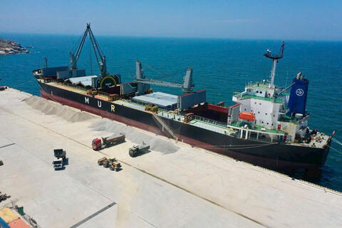 <a href="/xuat-khau" title="Xuất khẩu" rel="dofollow">Xuất khẩu</a>