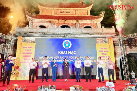 <a href="/nong-nghiep" title="Nông nghiệp" rel="dofollow">nông nghiệp</a>