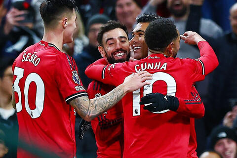 <a href="/tong-hop" title="Tổng hợp" rel="dofollow">Tổng hợp</a>