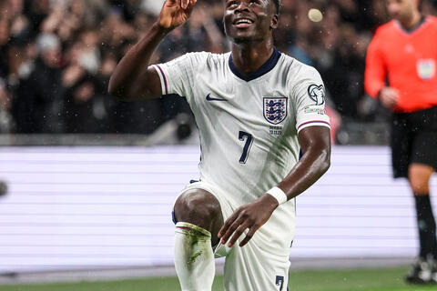 <a href="/tong-hop" title="Tổng hợp" rel="dofollow">Tổng hợp</a>