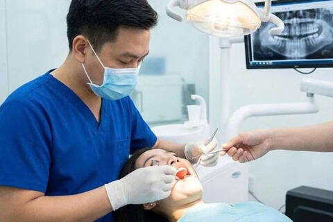 <a href="/tong-hop" title="Tổng hợp" rel="dofollow">Tổng hợp</a>