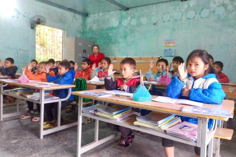 <a href="/nong-thon-moi" title="Nông thôn mới" rel="dofollow">Nông thôn mới</a>