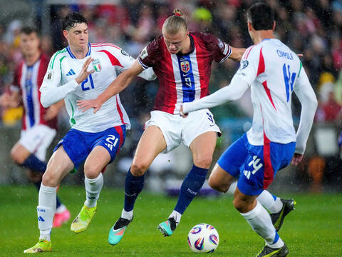 Play-off World Cup 2026: Ý, Ukraine, Đan Mạch vào cuộc chiến 'sinh tử'