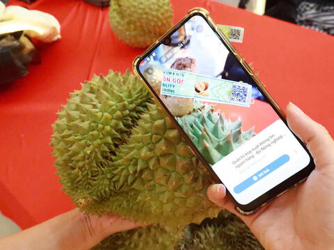 Truy xuất nguồn gốc: 'Hộ chiếu thương mại' của sầu riêng Việt