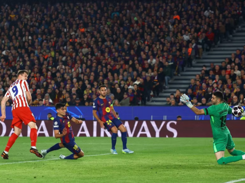 Atletico Madrid quật ngã Barcelona ngay tại Camp Nou