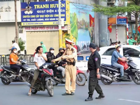 Đề xuất Trưởng Công an xã được xử phạt tăng 15 lần trong lĩnh vực giao thông