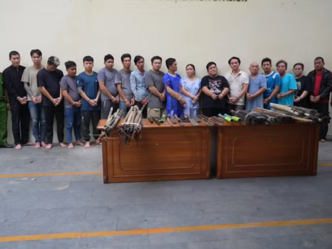Núp bóng doanh nghiệp thu tiền 'bảo kê' xe chở cua từ miền Tây về TPHCM