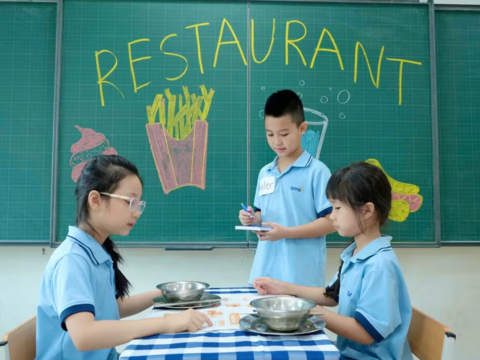 Không lợi dụng hoạt động giáo dục tăng cường để luyện thi, dạy trước chương trình