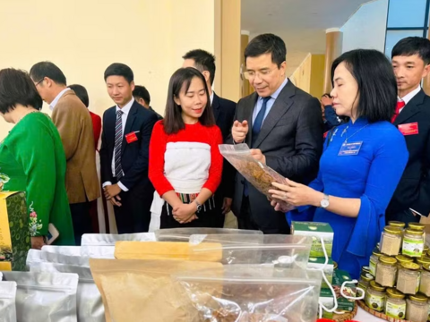 Người ‘đánh thức’ hương rừng, đưa đặc sản vùng cao xuống phố