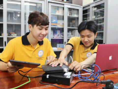 Mở không gian học tập đại học: Khi học liệu số không còn ranh giới