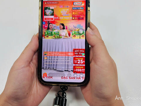 Shopee đồng hành cùng doanh nghiệp địa phương đưa sản phẩm OCOP lên thị trường số