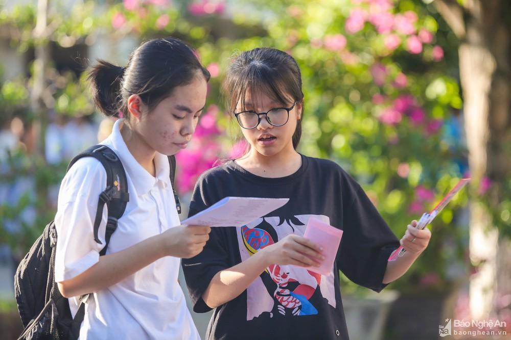 Chi tiết 10 thí sinh đạt điểm Thủ khoa trong kỳ thi vào lớp 10 Trường chuyên Phan Bội Châu