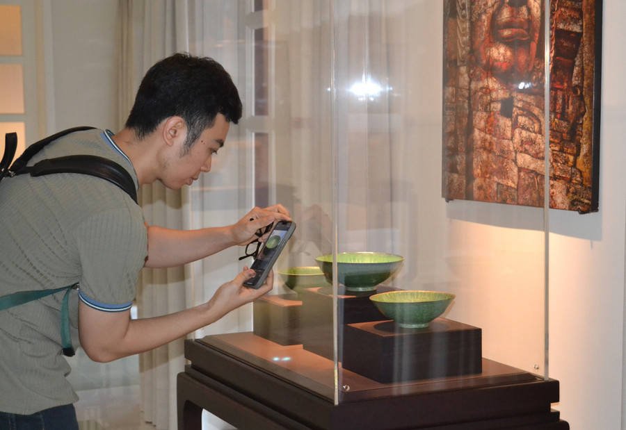 Học sinh, sinh viên ngày càng hứng thú với lịch sử nhờ các bảo tàng. Ảnh: Hương Phú