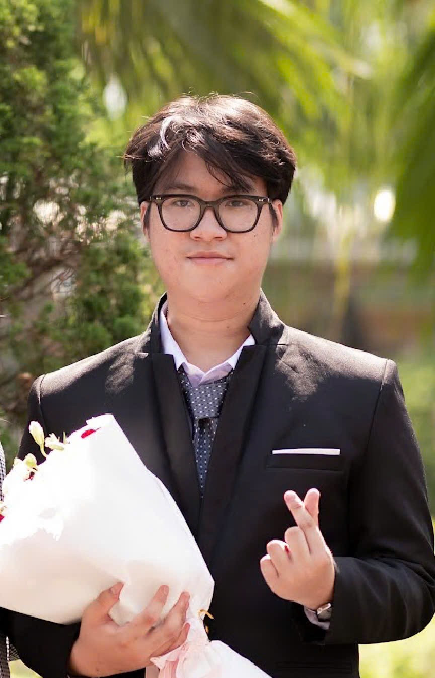 Người tiếp lửa đam mê với môn Lịch sử, Địa lý cho Quân chính là bà ngoại. z6830444524521-9354c7b7b36842b8da79c03cc7a61b7a.jpg