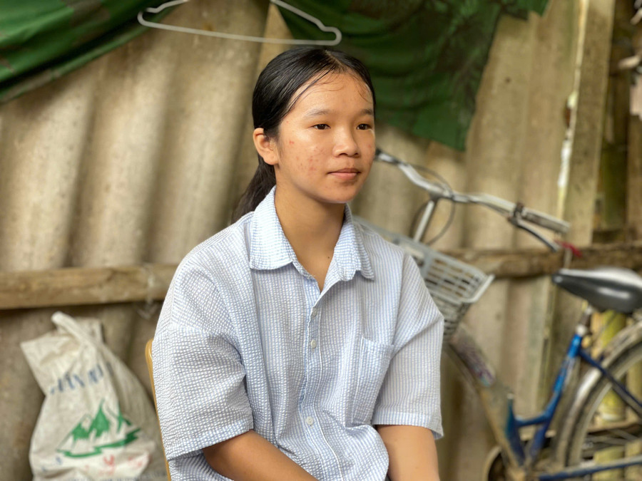 Em Trần Thị Hồng Nhung (HS lớp 12A3, Trường THPT Cù Huy Cận, Hà Tĩnh) đạt 28,25 tại kỳ thi tốt nghiệp THPT 2025. z6867503119534-cbfa02b5ec2bcbd09312cdd175f1f60b.jpg