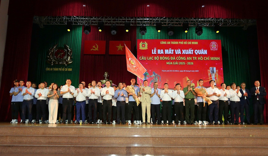 Lễ xuất quân tham dự V-League mùa giải 2025-2026 của CLB Công an TPHCM chiều 8/8. ca.jpg