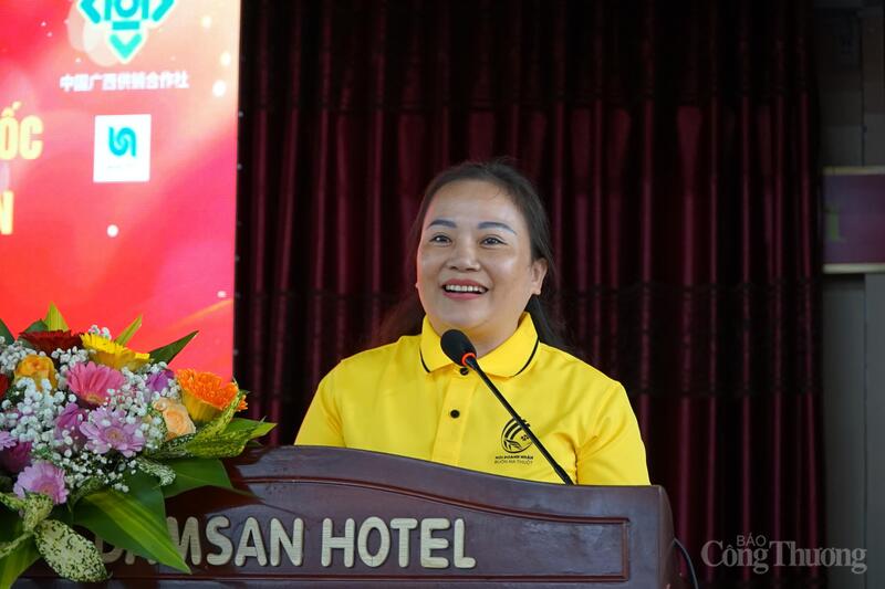 Bà Hoàng Thị Thuý, Phó Chủ tịch Hiệp hội Doanh nhân Đắk Lắk - đại diện Tập đoàn Núi Xanh