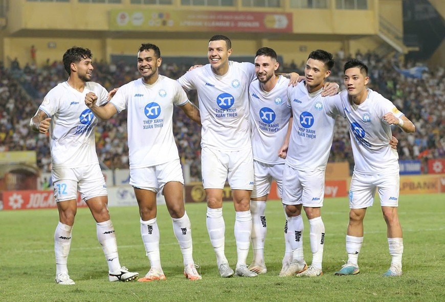 Thép Xanh Nam Định làm khách của Sông Lam Nghệ An ở vòng 2 V-League.