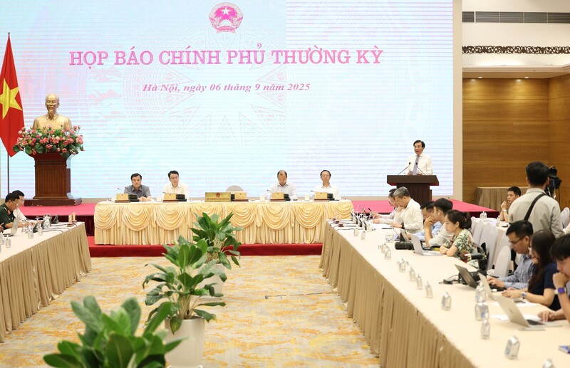 Họp báo thường kỳ Chính phủ tháng 8/2025.