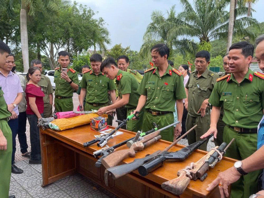 Từ công tác tuyên truyền, cách làm tốt, quyết liệt lực lượng công an ở Hà Tĩnh đã thu hồi được nhiều vũ khí, vật liệu nổ góp phần quan trọng trong công tác đảm bảo ANTT. vki2.jpg