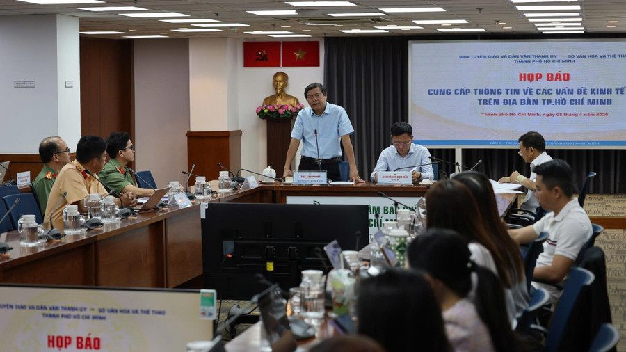 Buổi họp báo cung cấp thông tin về các vấn đề kinh tế - xã hội tại TPHCM. ttbc1.jpg