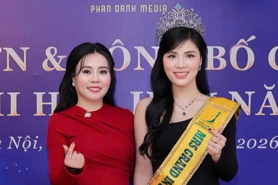 Hoa hậu Phan Kim Oanh và Nguyễn Thị Thưa - Ảnh: Ngọc Hà Lê.