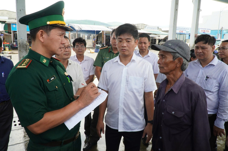 Công tác triển khai chống khai thác IUU đang được ngành chức năng tỉnh Quảng Ngãi đẩy mạnh, toàn diện. Ảnh: Phước Ngọc
