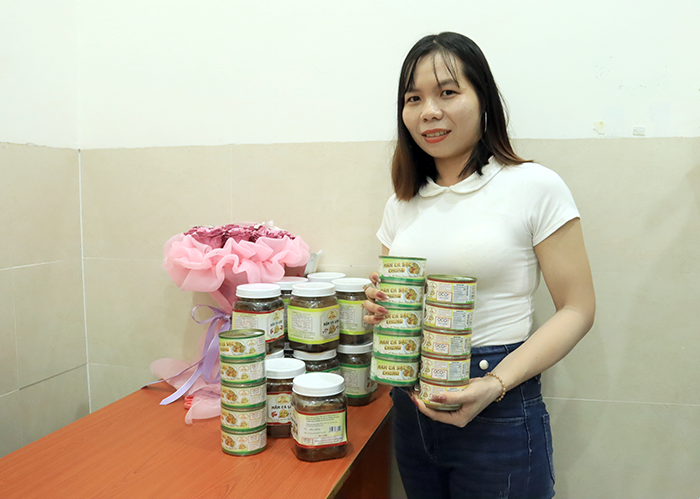 Mắm cá đồng “xuất ngoại”