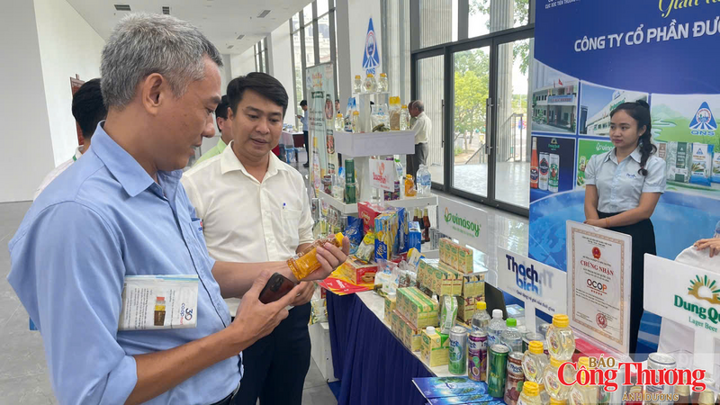 OCOP giúp nhiều đặc sản Quảng Ngãi khẳng định chất lượng nhưng để tồn tại bền vững trong hệ thống bán lẻ thì còn cần nhiều thay đổi