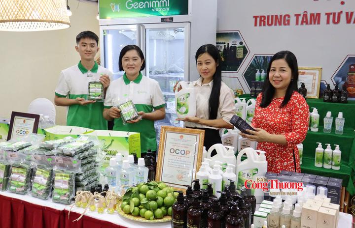 Sản phẩm OCOP Thanh Hóa hội tụ tại Hội chợ Làng nghề Việt Nam lần thứ 22 năm 2026.