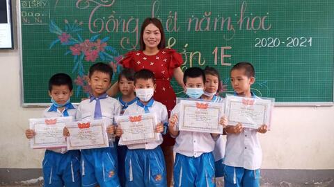 Vượt hơn 1.000 sáng kiến, cô giáo Nghệ An đạt giải Nhì toàn quốc 'Gặp gỡ giáo viên lớp 1'