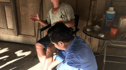 Bác sĩ có nhà bị thiệt hại do lũ ở Kỳ Sơn vẫn tích cực hỗ trợ y tế cho người dân