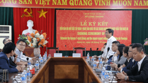 Tập đoàn Y – Mart Hàn Quốc ký kết ghi nhớ với các doanh nghiệp xuất nhập khẩu Nghệ An