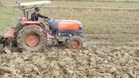 Cơ giới hóa nông nghiệp chưa đáp ứng yêu cầu mới