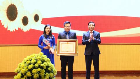 Huyện Mê Linh phát động phong trào thi đua hoàn thành xuất sắc nhiệm vụ năm 2023