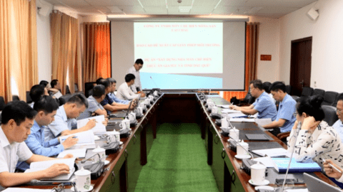 Lai Châu: Thẩm định Dự án XDNM chế biến thức ăn gia súc và tinh dầu quế