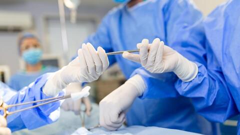 TP.HCM: Cắt bỏ thành công khối u màng não to hơn quả trứng