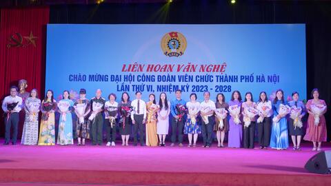 Sôi nổi Liên hoan văn nghệ chào mừng Đại hội Công đoàn Viên chức thành phố Hà Nội lần thứ VI