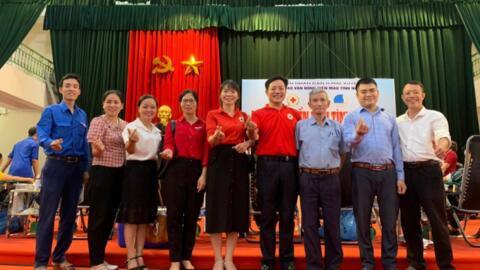 Đoàn viên, người lao động tích cực tham gia hiến máu tình nguyện
