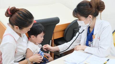 TP.HCM: Khám sức khoẻ miễn phí cho gần 300 trẻ chào đời trong tâm dịch Covid-19