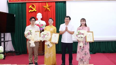 Công bố nhãn hiệu chứng nhận "Sen Hoa Lư - Ninh Bình"