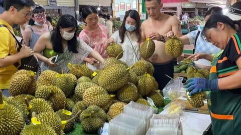 'Cơn khát' sầu riêng ở Trung Quốc đẩy nhu cầu thế giới tăng vọt 400%